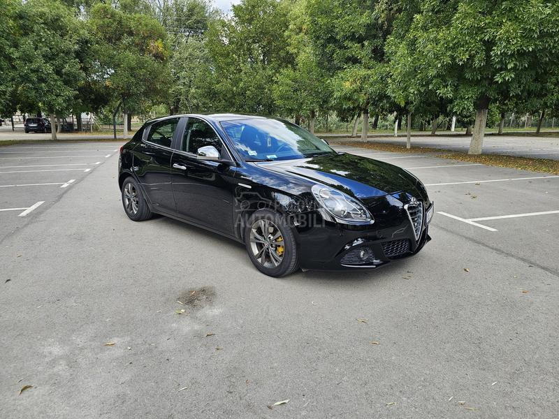 Alfa Romeo Giulietta 