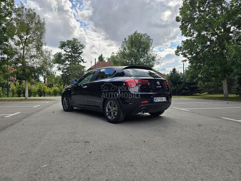 Alfa Romeo Giulietta 