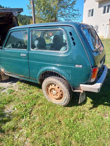 Lada Niva 
