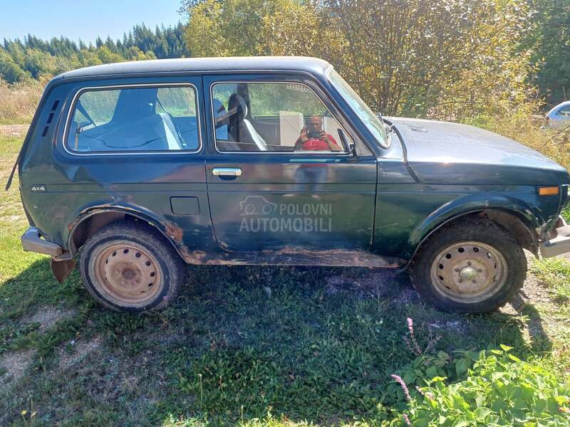 Lada Niva 