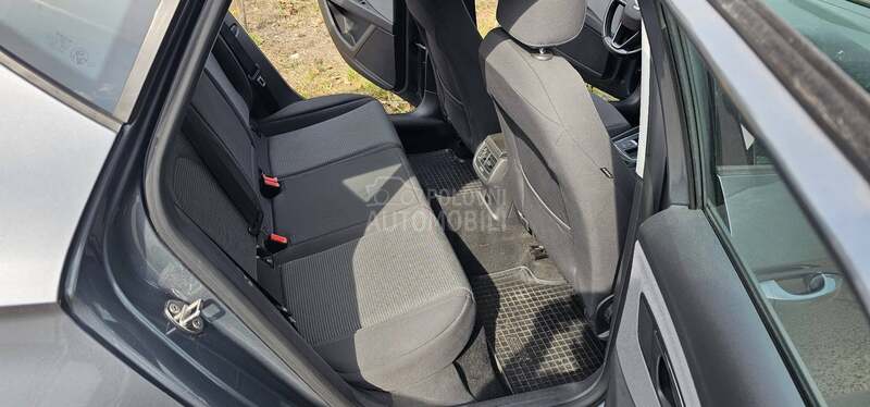 Seat Leon 1.4 Ben/Metan NOV