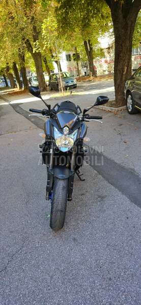 Yamaha FZ8  FZ 8