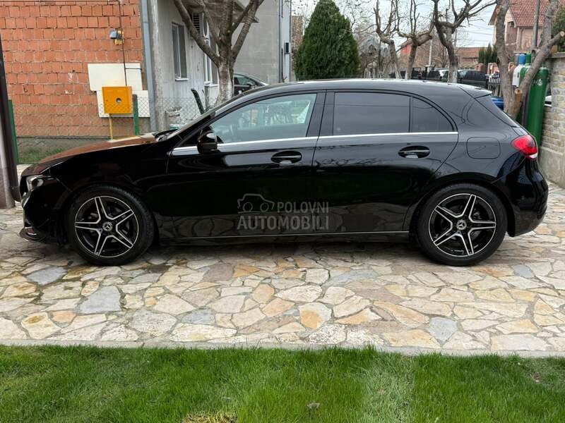 Mercedes Benz A 180 A 180 d AMG
