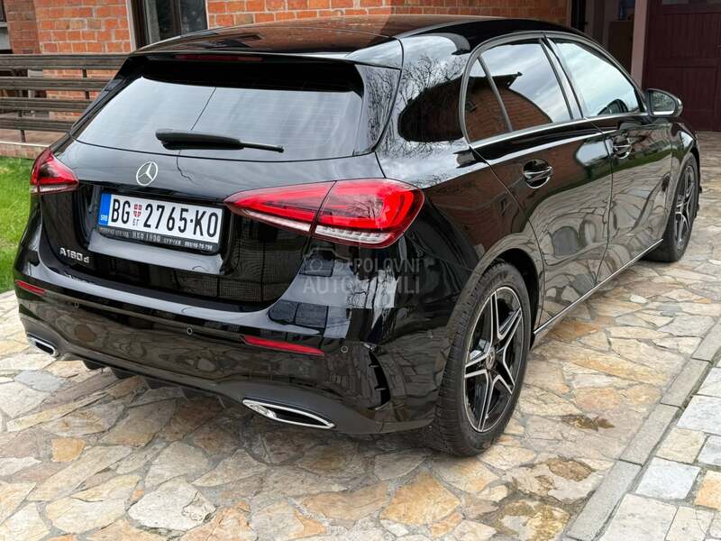 Mercedes Benz A 180 A 180 d AMG