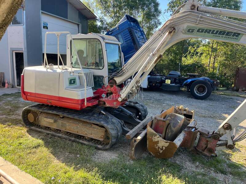Takeuchi 175