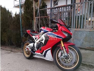 Honda CBR 1000RR SP1
