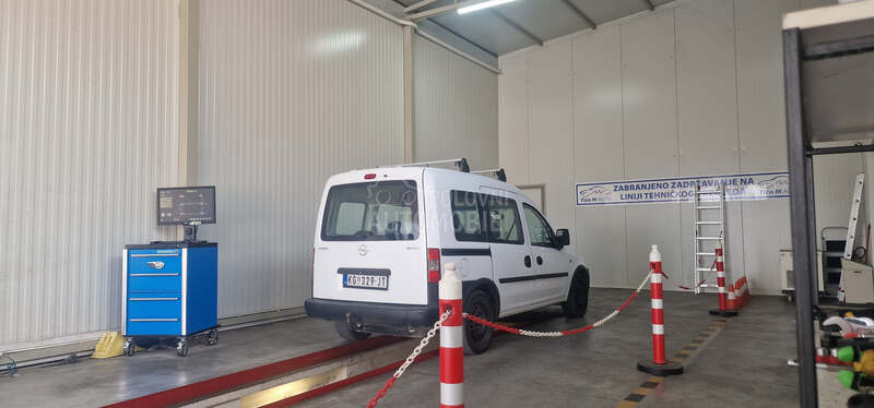 Opel Combo metan fabrika