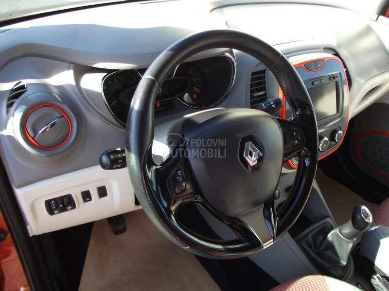 Renault Captur 0.9 TCe NA.VI NOV