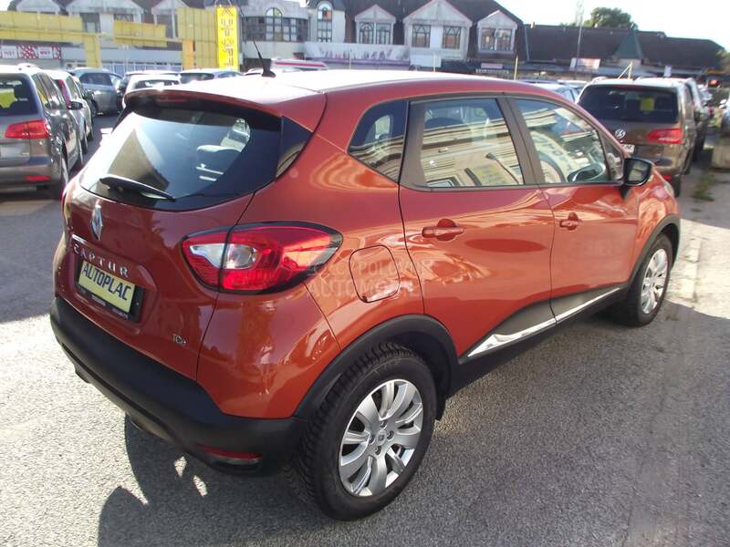 Renault Captur 0.9 TCe NA.VI NOV