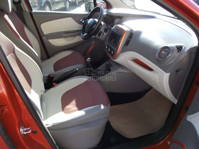 Renault Captur 0.9 TCe NA.VI NOV