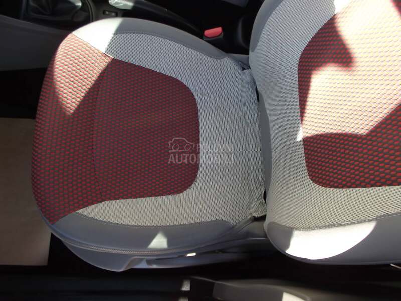Renault Captur 0.9 TCe NA.VI NOV