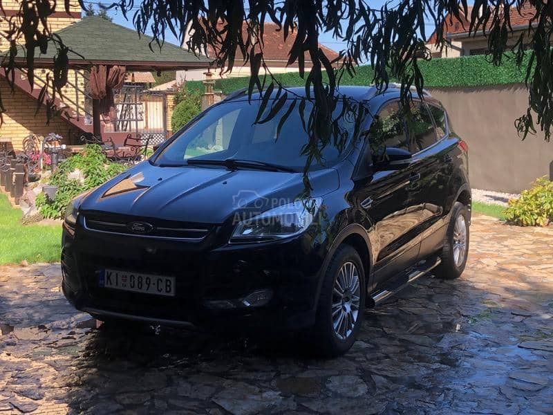 Ford Kuga TITANIUM