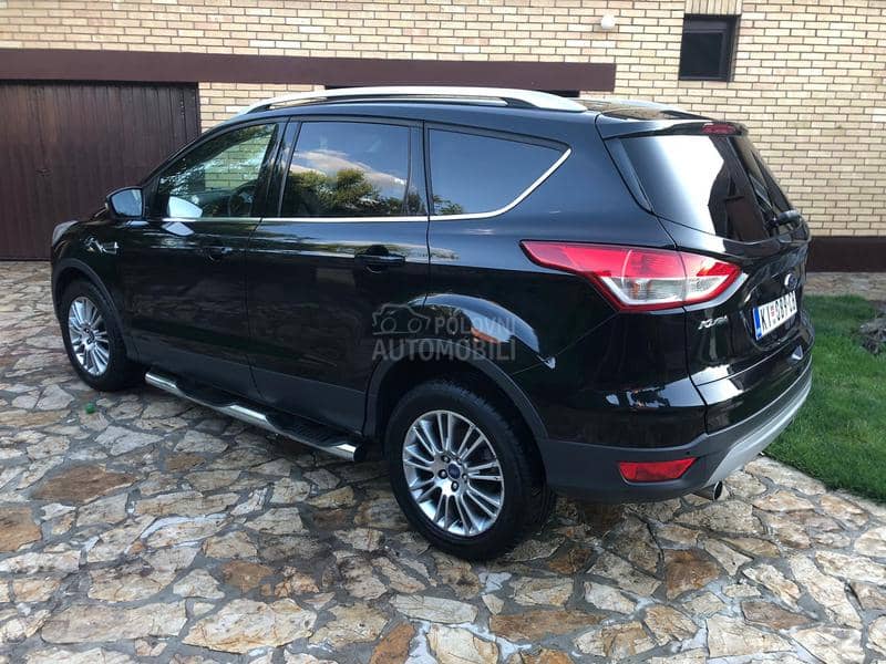 Ford Kuga TITANIUM