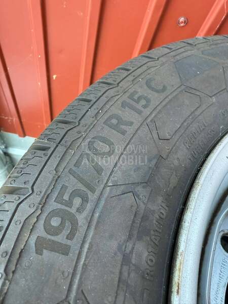 Continental 195/70 R15 Zimska