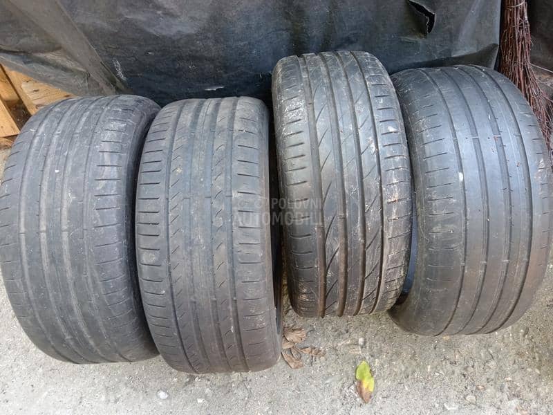 Continental 235/45 R17 Letnja