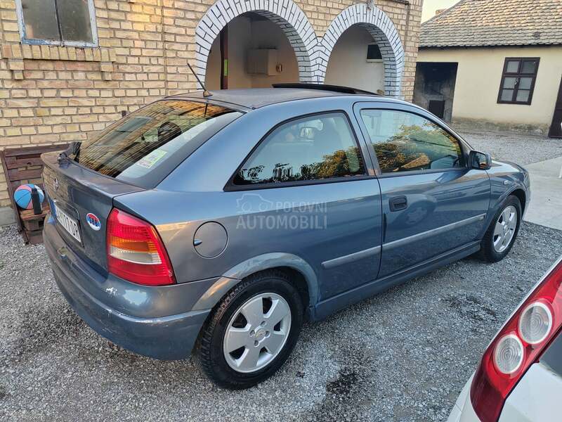 Opel Astra G 