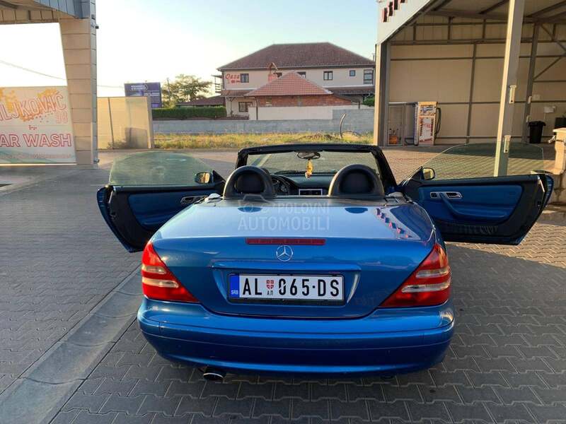 Mercedes Benz SLK 200 
