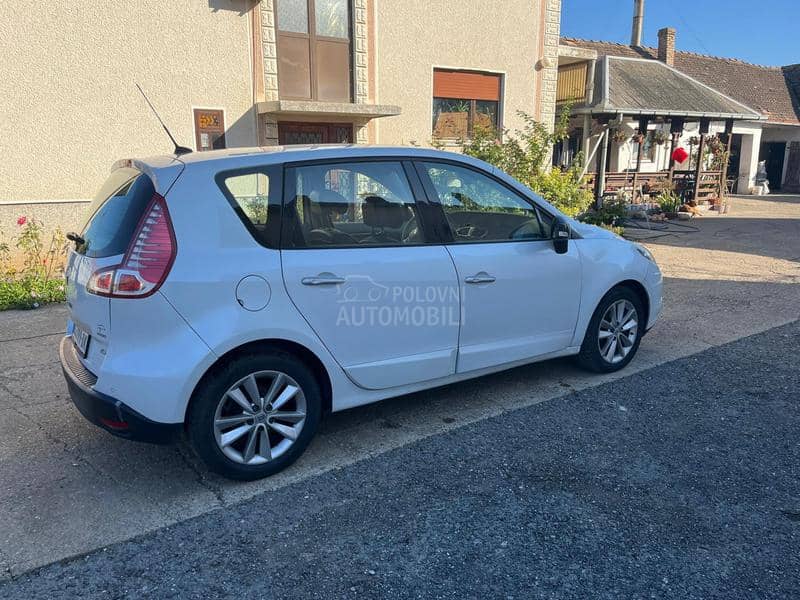 Renault Scenic 2.0 dci Xmod