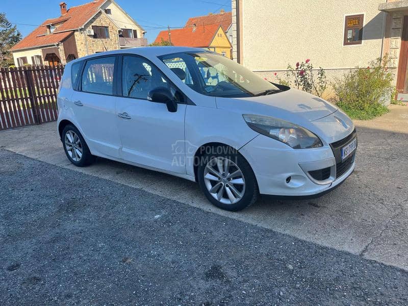Renault Scenic 2.0 dci Xmod