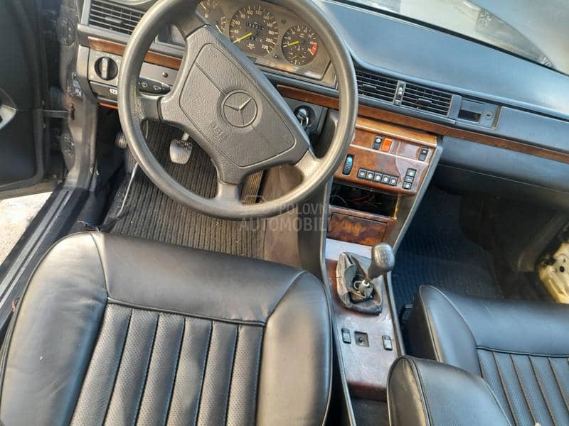 Mercedes Benz W124 coupe Mercedes Benz W124 coupe