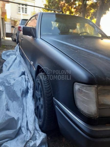 Mercedes Benz W124 coupe Mercedes Benz W124 coupe