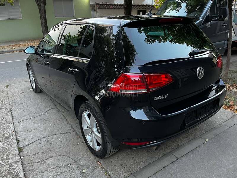 Volkswagen Golf 7 1.6 tdi DSG