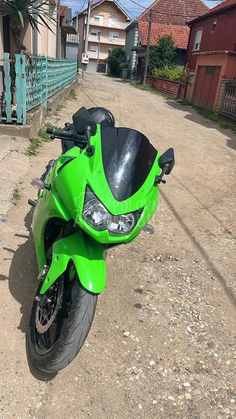 Kawasaki ninja 250r