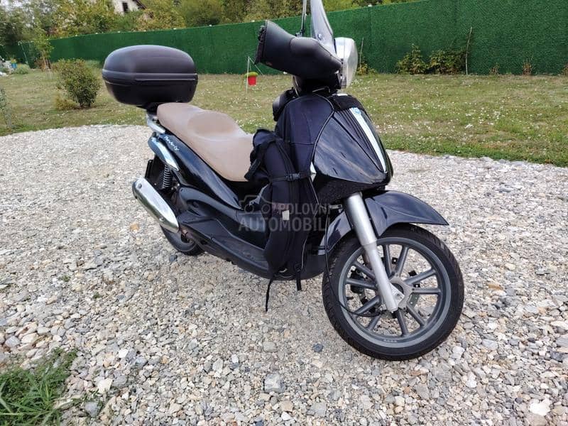 Piaggio Beverly 250 ie Tourer