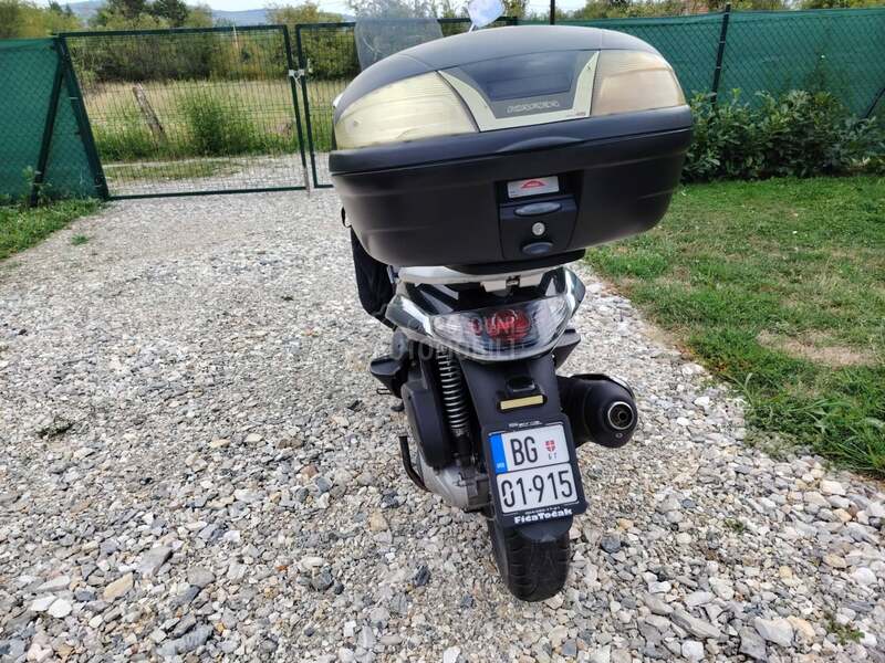 Piaggio Beverly 250 ie Tourer