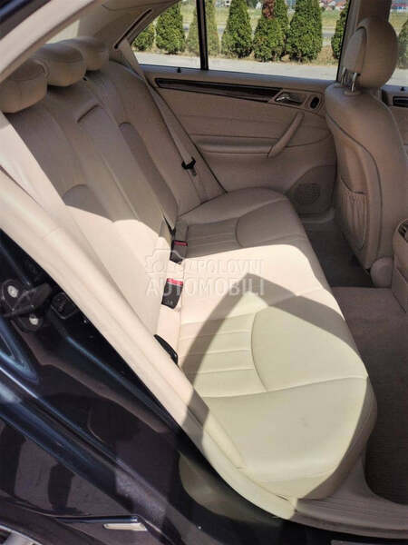 Mercedes Benz C 200 1.8 Elegance