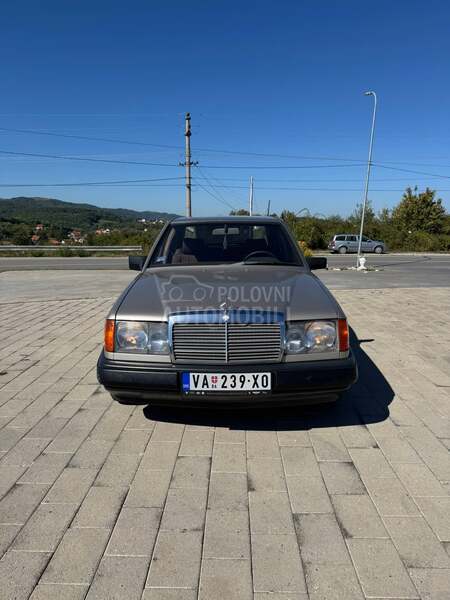 Mercedes Benz W124 2.5 TD