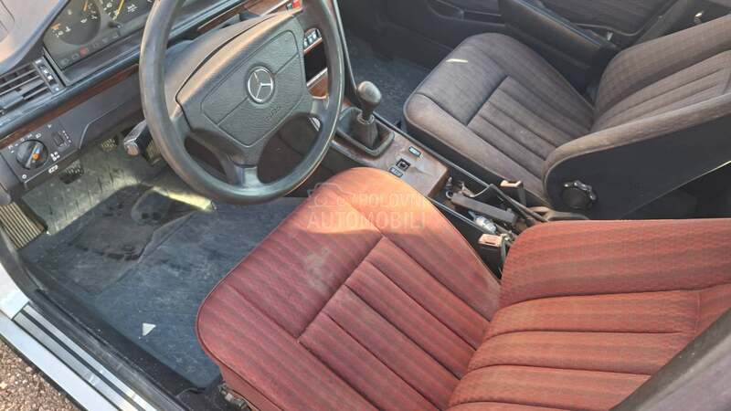 Mercedes Benz E 124 250 turbo