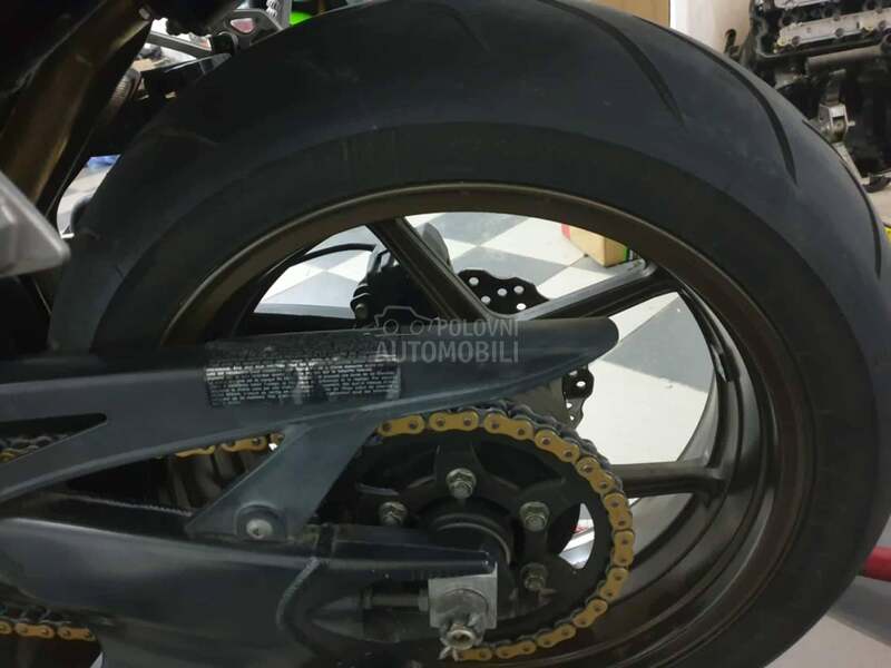Kawasaki ZX10R