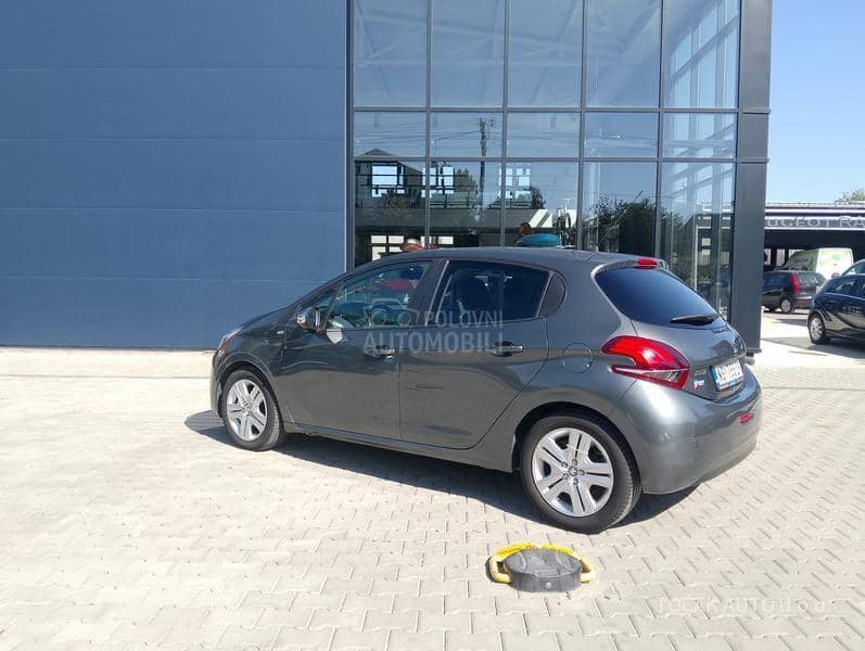 Peugeot 208 Style