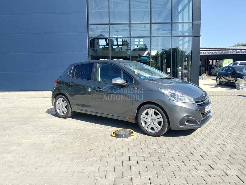 Peugeot 208 Style