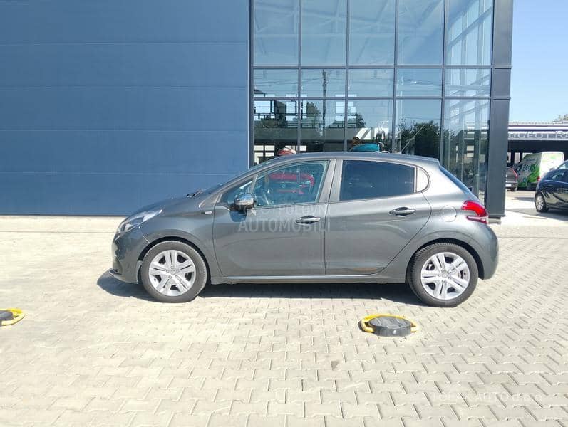 Peugeot 208 Style