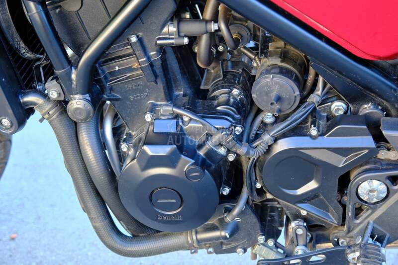 Benelli Leoncino 500