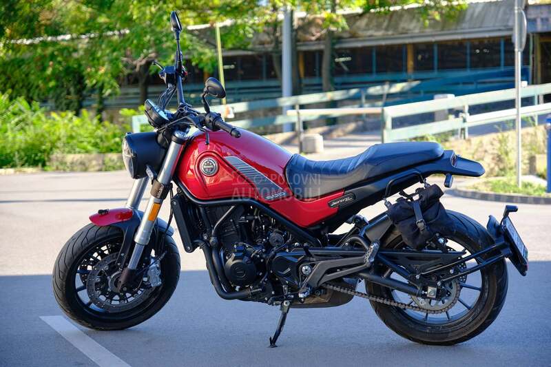 Benelli Leoncino 500
