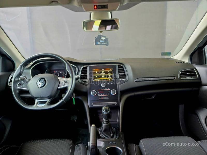 Renault Megane 1.3 TCE GRANDCOUPE