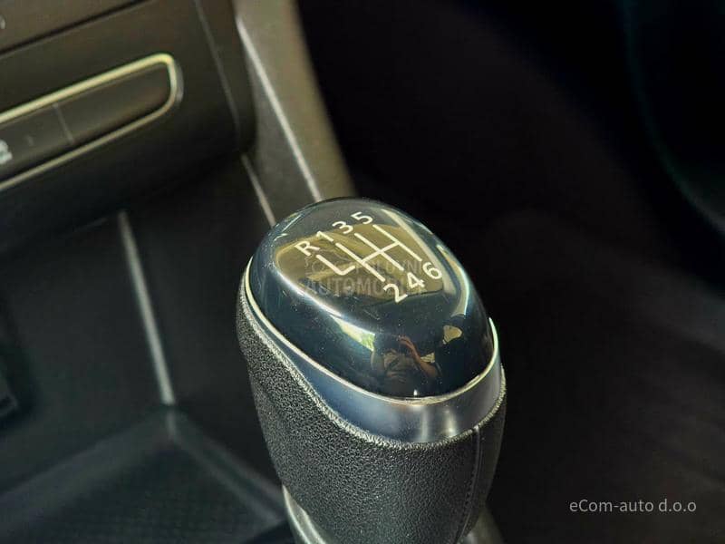 Renault Megane 1.3 TCE GRANDCOUPE