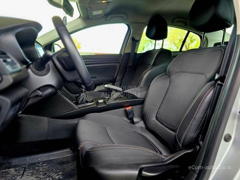 Renault Megane 1.3 TCE GRANDCOUPE