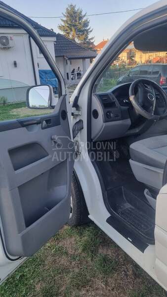 Volkswagen Transporter T5 