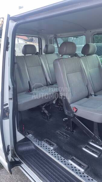 Volkswagen Transporter T5 