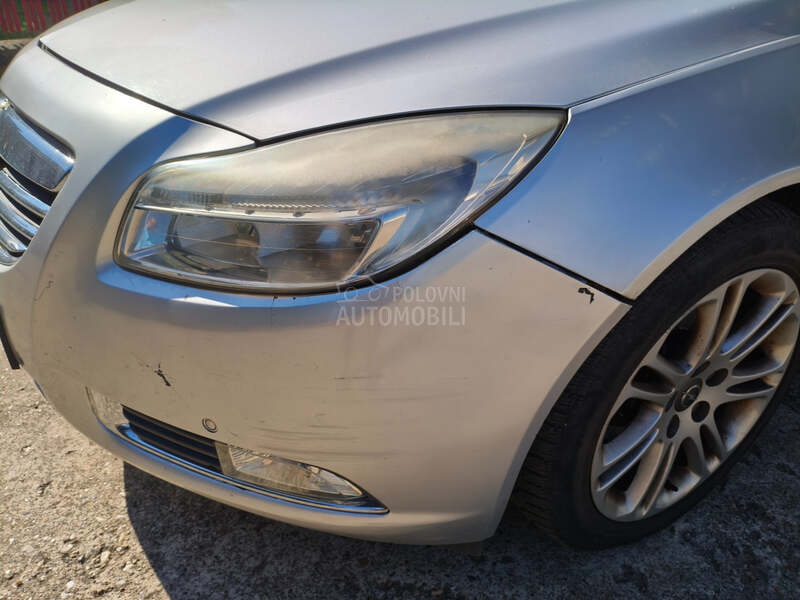 Opel Insignia 1.8