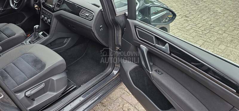 Volkswagen Golf Sportsvan 1.6 TDI DSG