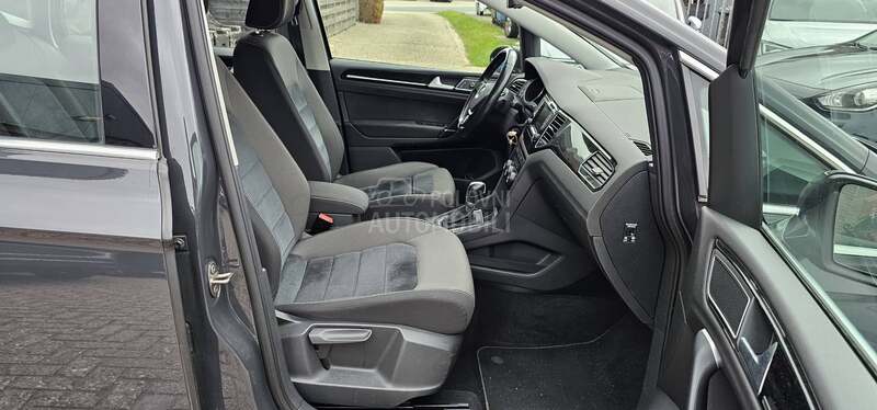 Volkswagen Golf Sportsvan 1.6 TDI DSG