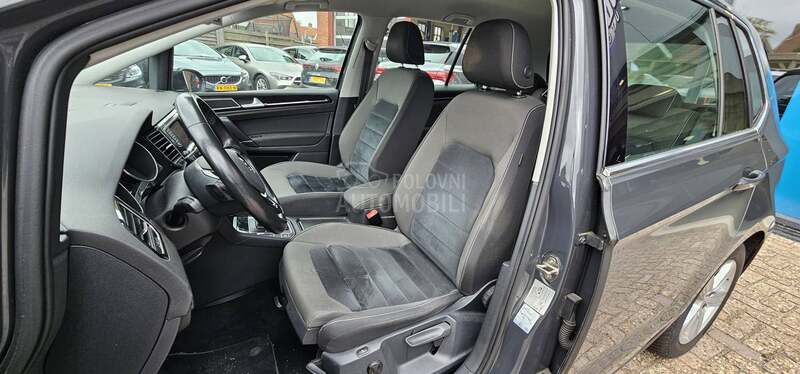 Volkswagen Golf Sportsvan 1.6 TDI DSG