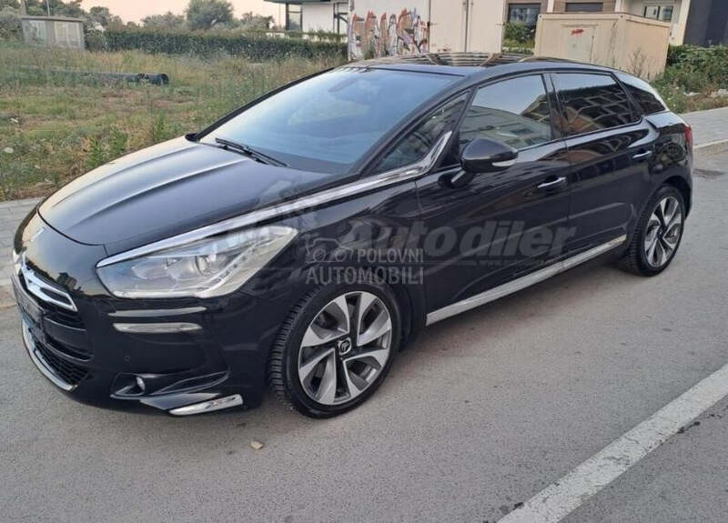 Citroen DS5 