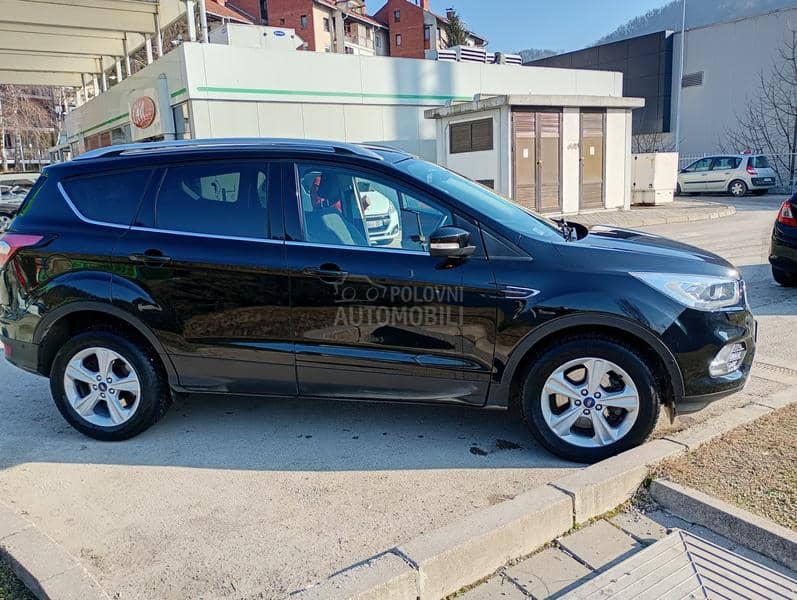 Ford Kuga 
