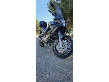 Honda VFR 800X Crossrunner